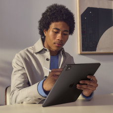 Apple iPad Pro 11&#039|&#039| M5 2TB Wi-Fi + Cellular ze szkłem standardowym - gwiezdna czerń 2025